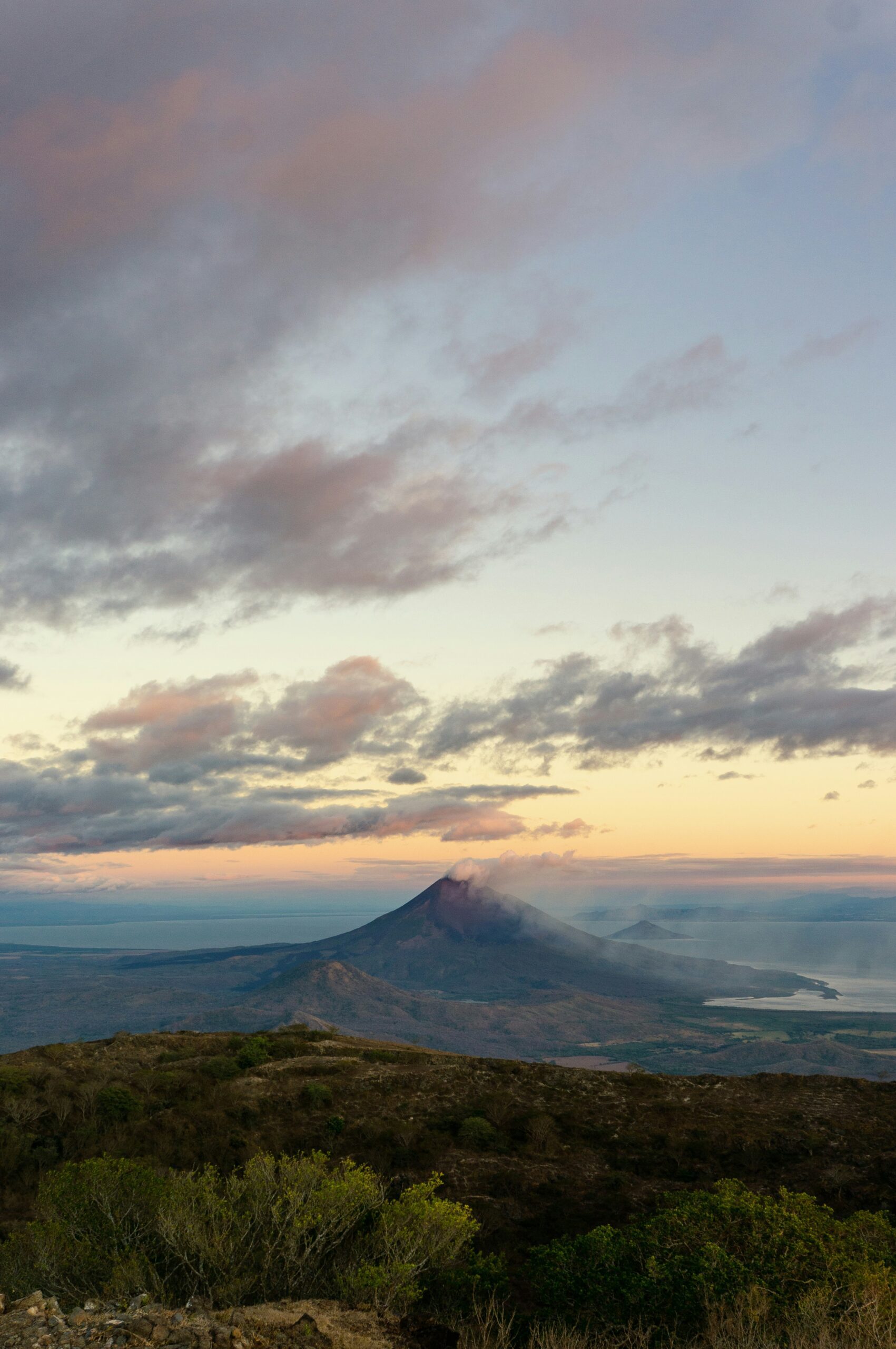 What Are The Options For Exploring Nicaraguas Mountainous Regions And Hiking Trails?